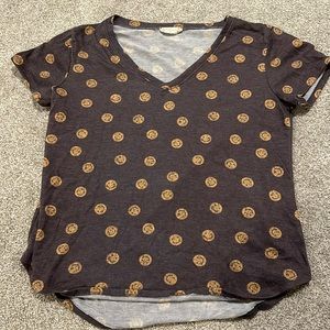 Altar’d State smiley face t-shirt